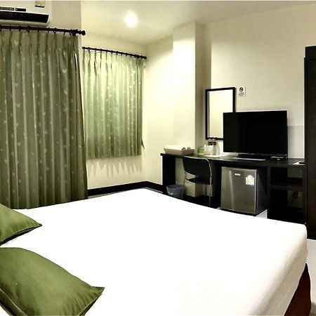 T.P. Place Hotel Phang-nga Exterior foto